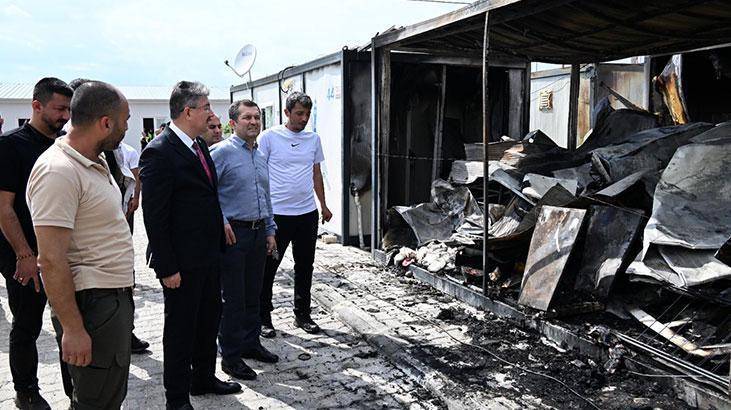 yanan-konteynerlerin-yerine-en-kisa-zamanda-yenilerini-kuracagiz-renpRump.jpg