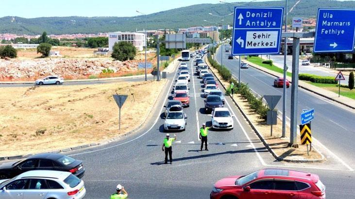 muglada-9-gunde-23-milyon-lirayi-askin-trafik-cezasi-kesildi-UJ8fTYRu.jpg