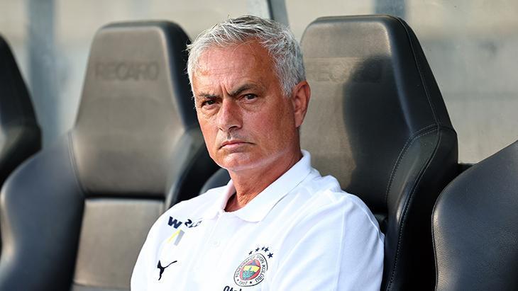 jose-mourinhodan-fenerbahcede-3-onemli-prensip-sade-futbol-beklentisi-bRMP8lge.jpg