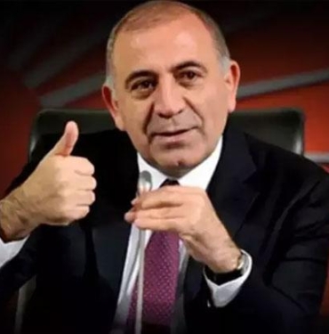 eski-chp-milletvekili-gursel-tekin-cnn-turkte-neden-ihrac-edildi-c93kYucT.jpg