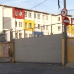 eyupsultanda-dehset-okulun-kapisi-ogrencilerin-ustune-dustu-4-yarali-x3AmepSO.jpg