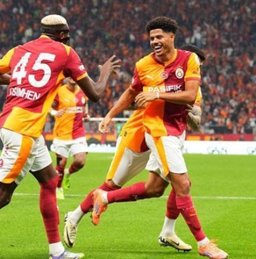 galatasarayda-gabriel-sara-bu-sezon-ilk-gol-sevincini-yasadi-Gv7PEZHp.jpg
