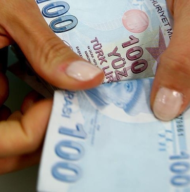 gozler-merkez-bankasinin-kritik-faiz-kararinda-iste-piyasanin-beklentisi-plrtR7ph.jpg