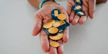 iki-ayda-1500-tl-yukselen-gram-altin-icin-yeni-tahmin-soylentisi-bile-piyasalari-rahatsiz-2L1C2P1m.jpg