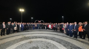 istanbul-valisi-gul-kentte-gorev-yapan-muhtarlarla-bir-araya-geldi-lW2ypQNG.jpg