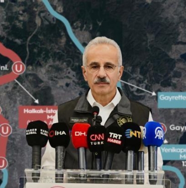 istanbula-yeni-metro-hatti-bakan-uraloglu-acilacagi-tarihi-acikladi-cObOidQP.jpg