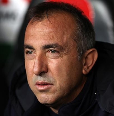konyaspor-teknik-direktoru-recep-ucar-pozisyon-uretemedik-ClJNXuyD.jpg