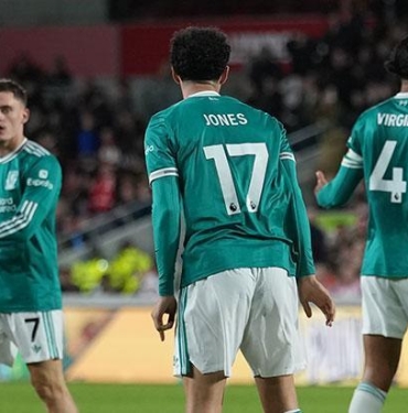 liverpool-tepetaklak-premier-ligde-galibiyete-hasret-2ESgzTng.jpg