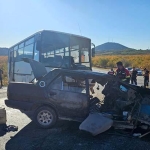mersinde-feci-kaza-midibus-ve-otomobil-carpisti-3-olu-12-yarali-G6rJU2ME.jpg