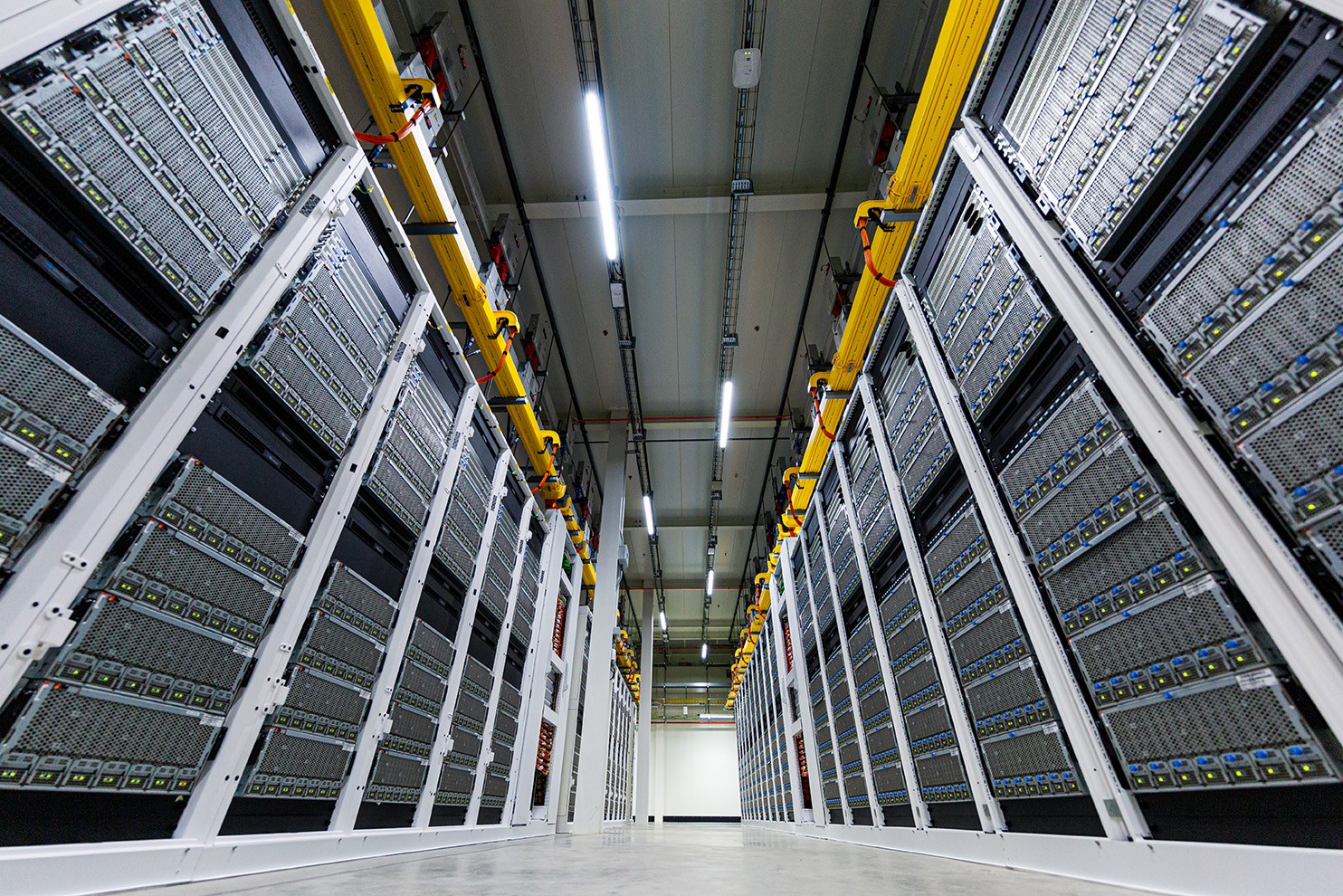 microsoft-yeni-veri-merkezlerinin-su-kullanimini-radikal-olcude-azaltiyor-Th2edej6.jpg