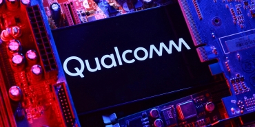 qualcomm-kendi-ai-cipleriyle-nvidia-ve-amdye-rakip-oluyor-ilk-modeller-tanitildi-AN8J6rZh.jpg