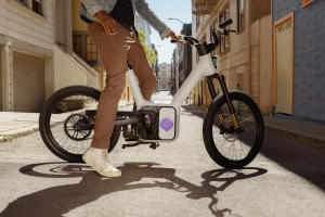 rivian-sira-disi-elektrikli-bisikletini-tanitti-1JMw7ZTM.jpg