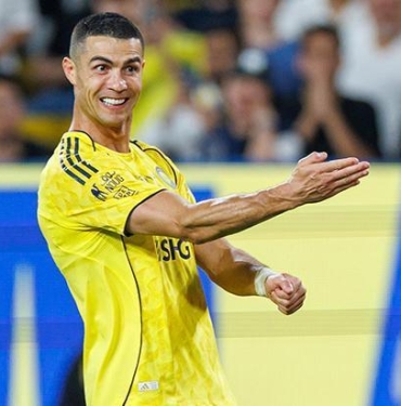 ronaldo-adim-adim-1000-gole-950-gol-geldi-pEFNbbFA.jpg
