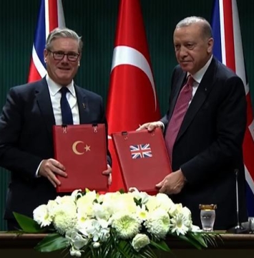 son-dakikabestepede-tarihi-imza-turkiye-3-ulkeden-44-eurofighter-typhoon-savas-ucagi-aliyor-7RqT9Cqz.jpg