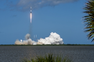 spacex-10000inci-starlink-uydusunu-firlatti-5v5MMkcm.jpg