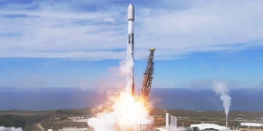 spacex-bes-gunde-84-uydu-firlatti-TLEPQuef.jpg