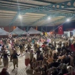 tekirdagda-salvar-gecesi-coskusu-2-bin-kadin-halayla-sabaha-kadar-eglendi-Crht6EsI.jpg