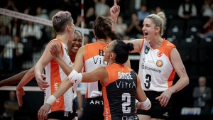 vakifbank-eczacibasi-dynaviti-3-1-maglup-etti-Hq4yu8Kc.jpg