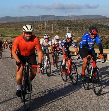veloturk-gran-fondo-cesme-by-salcano-heyecani-9uncu-kez-yasandi-evDUsrZm.jpg