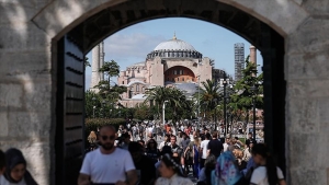 yerli-turistler-1169-milyar-lira-seyahat-harcamasi-yapti-IfdVPgWi.jpg