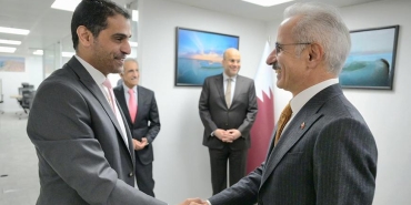 bakan-uraloglu-katarli-mevkidasi-abdulla-al-thani-ile-bir-araya-geldi-paK4QIMr.jpg