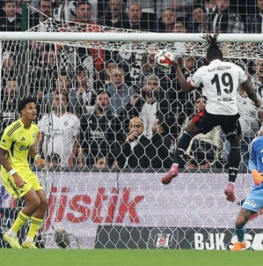 el-bilal-toureden-ilk-fenerbahce-derbisinde-gol-vA2WxAJJ.jpg