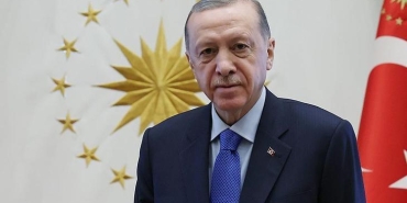 erdogan-guney-afrikadaki-temaslarinin-ardindan-yurda-dondu-4QfRVDpR.jpg