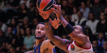 euroleaguede-anadolu-efes-barcelonayi-son-nefeste-devirdi-OVt8Cgr5.jpg