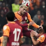 galatasarayda-baris-alper-yilmaza-bir-kez-daha-islik-soku-KB778a4a.jpg
