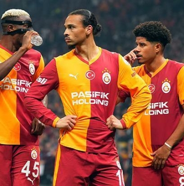 galatasaraydan-trabzonspor-maciyla-32-maclik-seri-FLPppC1S.jpg