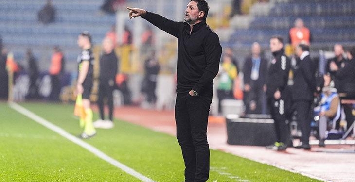 Galibiyetin ardından Antalyaspor teknik direktörü Erol Bulut’tan şok iddia!