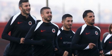 genclerbirliginde-gozler-galatasaray-macinda-hazirliklar-suruyor-AZCOMbGp.jpg