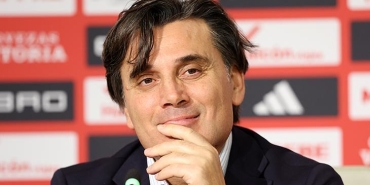 montella-ispanya-maci-sonrasi-soyunma-odasinda-oyuncularina-seslendi-bu-sonuc-sasirtmadi-BtWO5geu.jpg