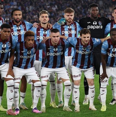 trabzonspor-super-ligde-ustune-koyarak-gidiyor-Qr9et6cG.jpg
