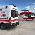 vanda-trafik-kazasi-sonrasi-zamanla-yaris-yarali-vatandas-helikopterle-kurtarildi-z5bP2bK6.jpg
