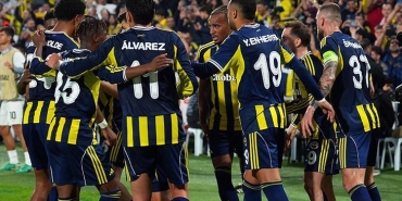 fenerbahcede-yildiz-futbolcudan-veda-karari-olay-iddia-tepkiler-sonrasi-yonetime-iletti-lDkZkXdX.jpg