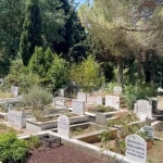 istanbulda-mezarlik-hizmetlerine-yuzde-200-oraninda-zam-CurOsTHa.jpg