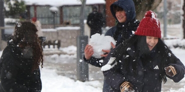 son-dakika-son-dakika-egitime-kar-engeli-31-aralikta-okullar-tatil-edildi-iste-il-NSimuzyh.jpg