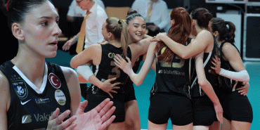 vakifbankta-tijana-boskovic-firtinasi-blokta-duvar-orduler-DIwdxLiB.jpg
