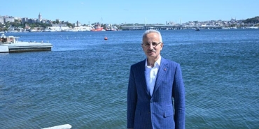 bakan-uraloglu-kruvaziyer-yolcu-sayisinda-2-milyonun-uzerine-ciktik-L3l5jsJy.jpg