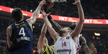 fenerbahce-beko-kendi-evinde-olympiakosu-devirdi-3PX3BVO7.jpg