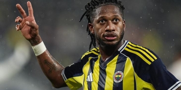 fenerbahcede-fred-eksiklere-dikkat-cekti-kim-oynarsa-oynasin-biz-biriz-yqHVpkc3.jpg