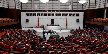 tbmm-genel-kurulu-toplandi-DRKbRbqZ.jpg