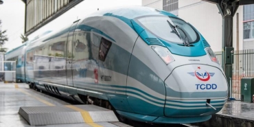 4-sehre-daha-hizli-tren-geliyor-seyahat-suresi-2-saat-15-dakikaya-dusecek-qGYT9e2N.jpg