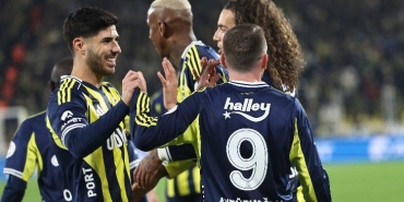 son-dakika-fenerbahce-genclerbirligini-3-golle-gecti-zirve-takibini-surdurdu-nOi4xCTY.jpg