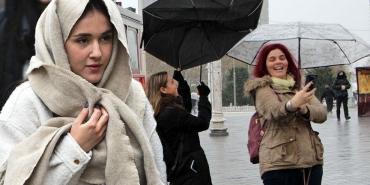 son-dakika-meteoroloji-valilik-ve-akom-uyardi-istanbulda-aksam-saatlerine-dikkat-yarin-oglene-kadar-gTuyYiXK.jpg
