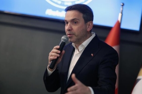 enerji-ve-tabii-kaynaklar-bakani-bayraktar-kanadada-sG8kEF9W.jpg