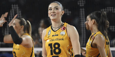 kadinlar-voleybolda-kupanin-sahibi-vakifbank-oldu-UipDv4ku.jpg